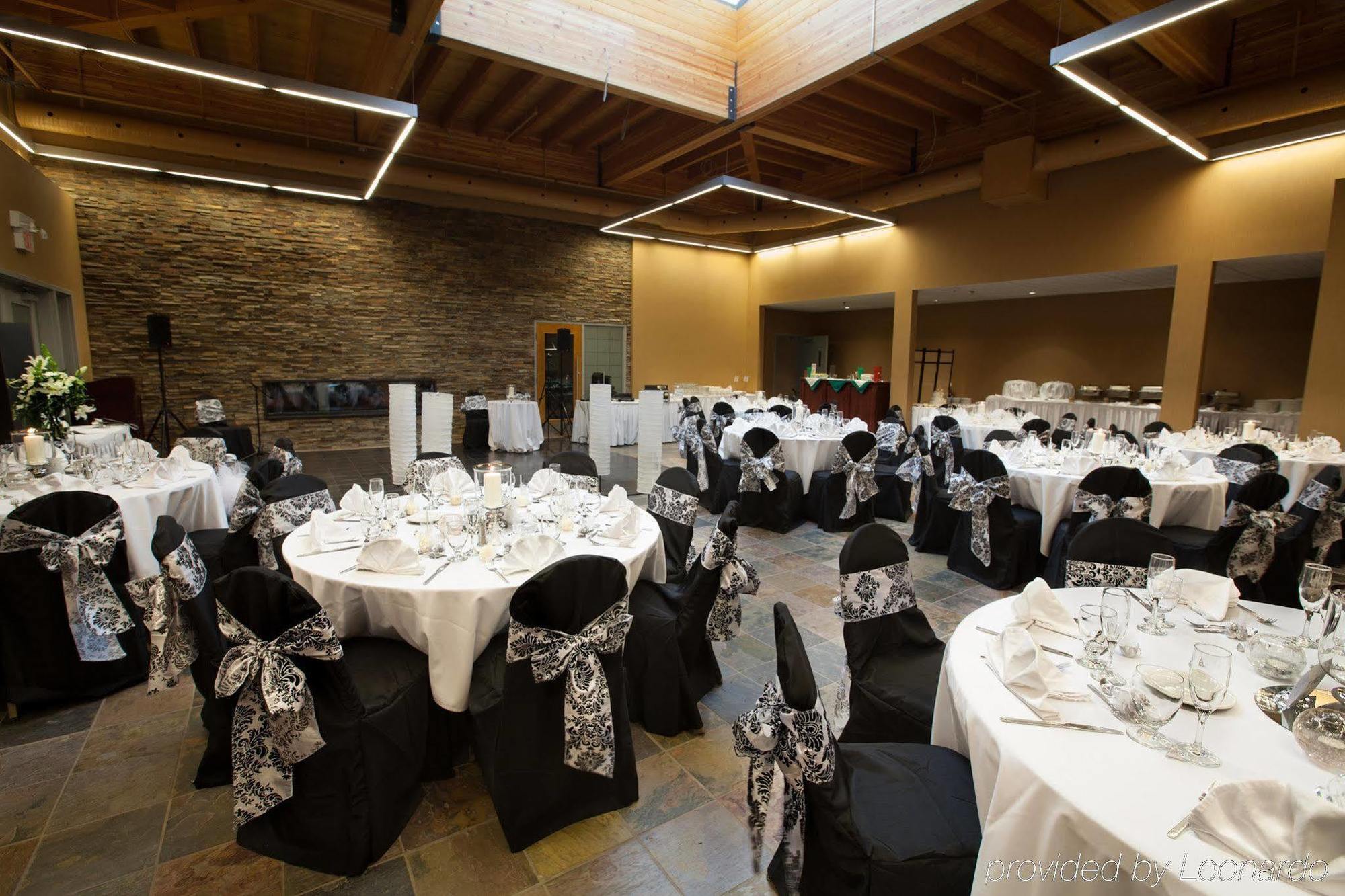 Edmonton Hotel & Convention Center Έντμοντον Εξωτερικό φωτογραφία
