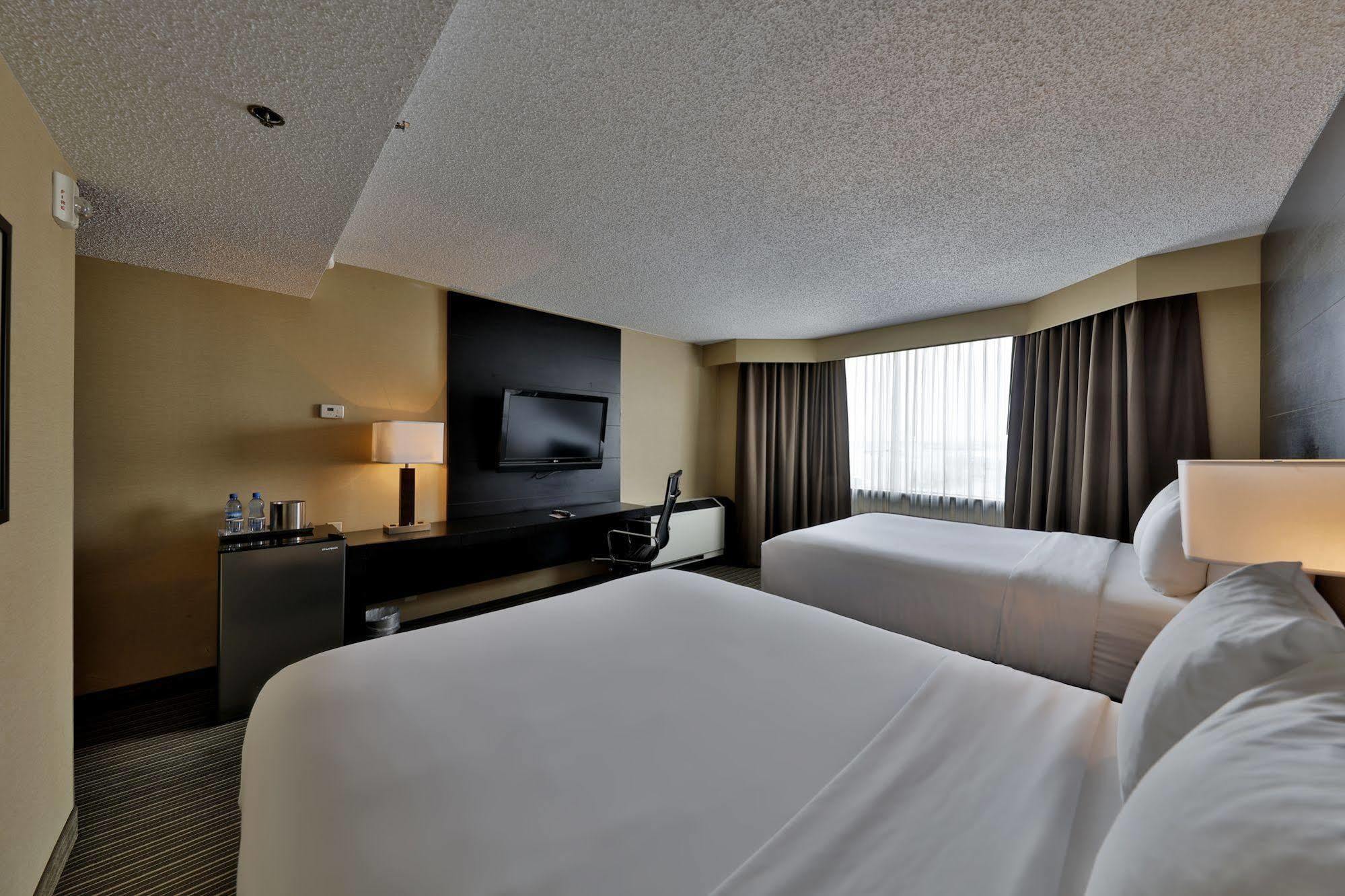 Edmonton Hotel & Convention Center Έντμοντον Εξωτερικό φωτογραφία