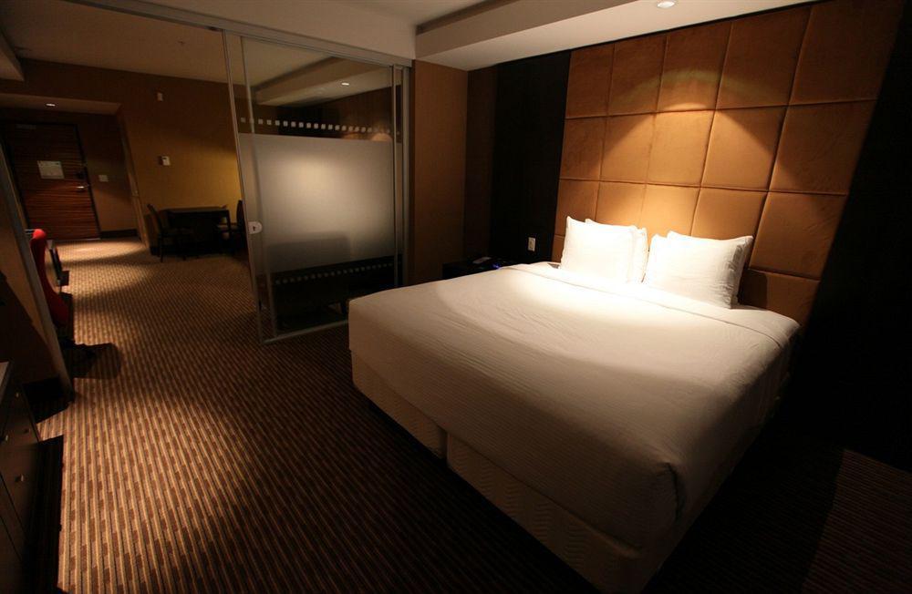Edmonton Hotel & Convention Center Έντμοντον Δωμάτιο φωτογραφία